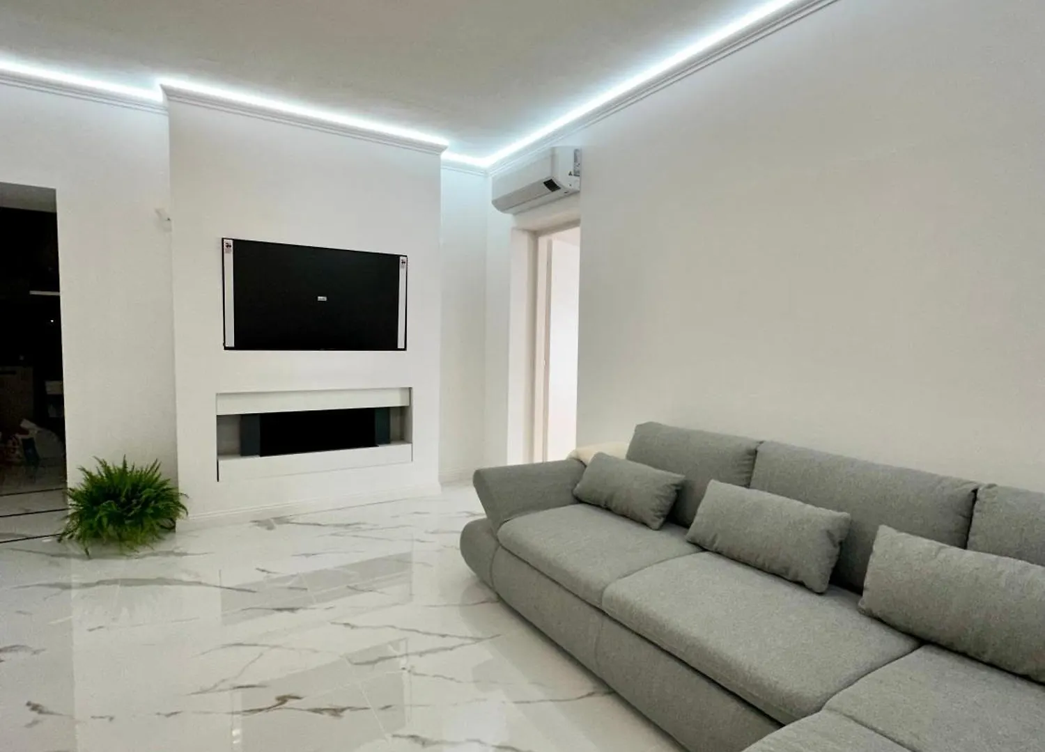 Luna Luxury Suite Bergamo 0*,