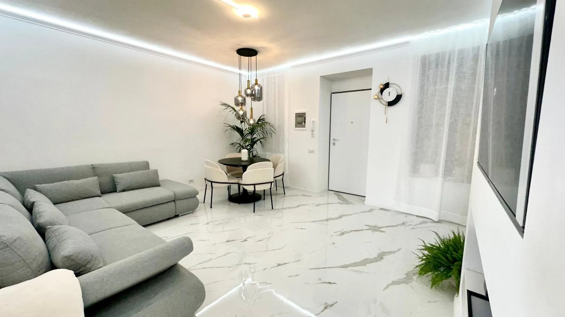 Luna Luxury Suite Bergamo Italy
