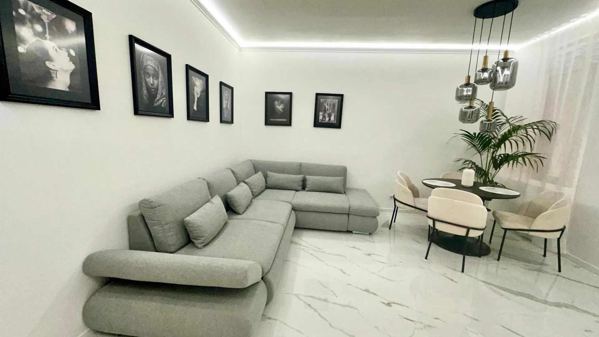 Apartment Luna Luxury Suite Bergamo Italy